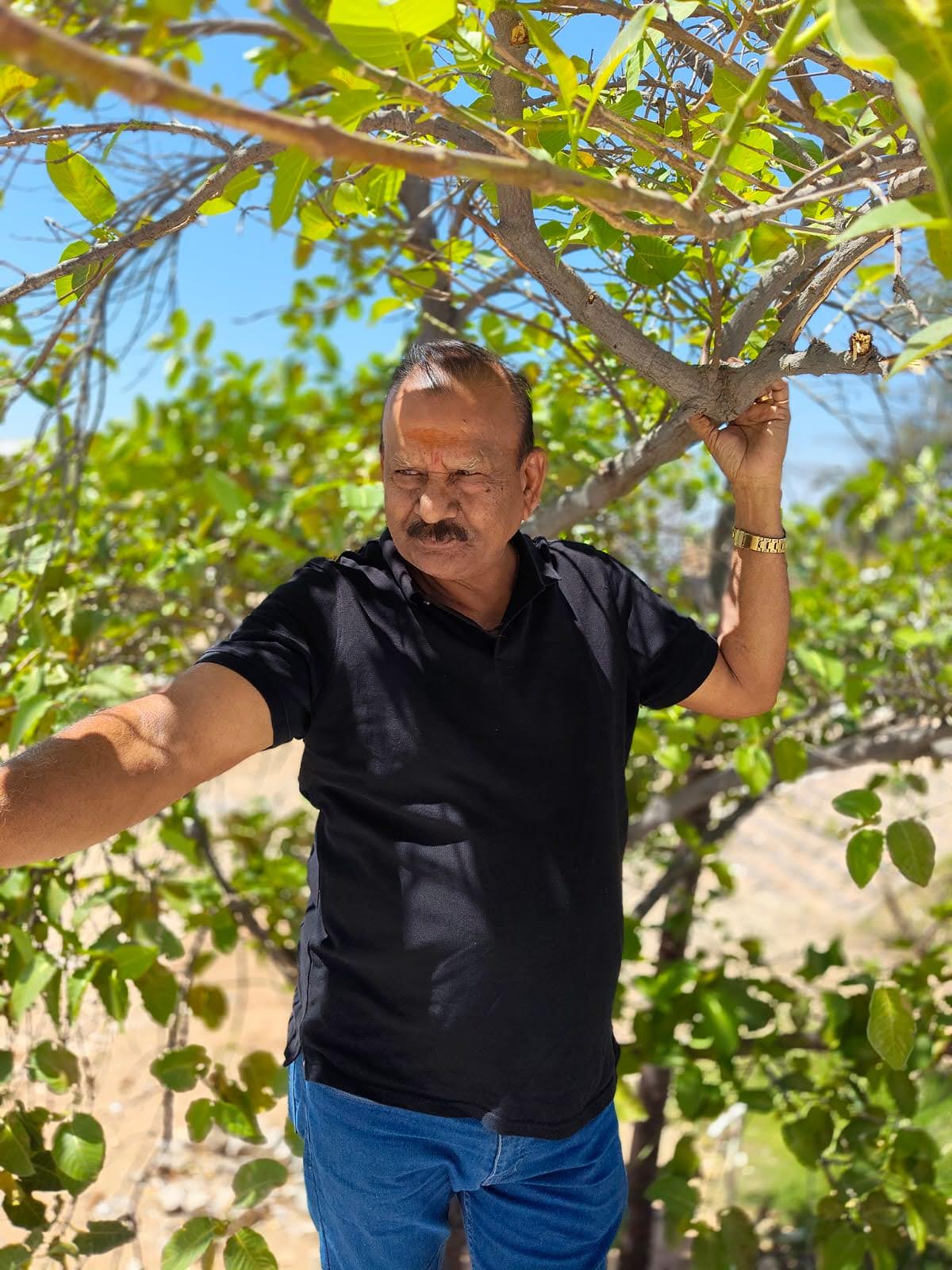 Navin Patel - Head Grower